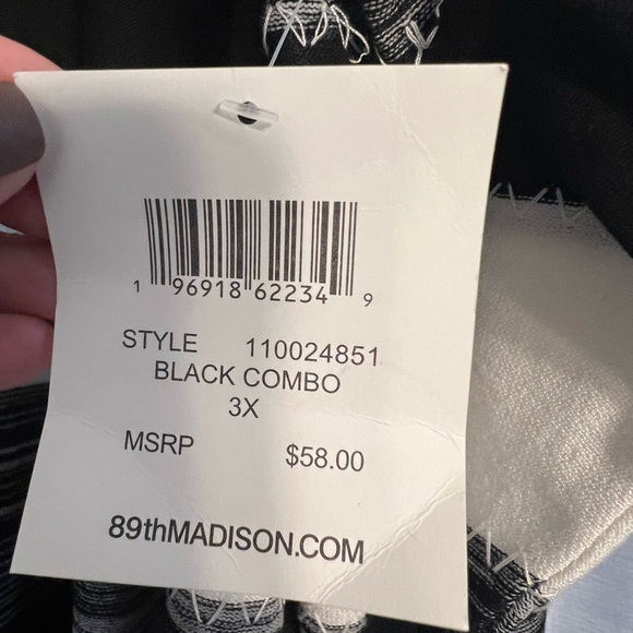 89th & Madison Black and White Striped Cardigan - Picture 5 of 5